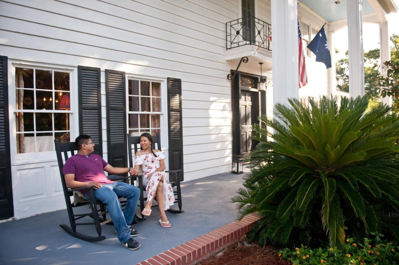 The Spivey House B&B On Kingston Lake 콘웨이 외부 사진